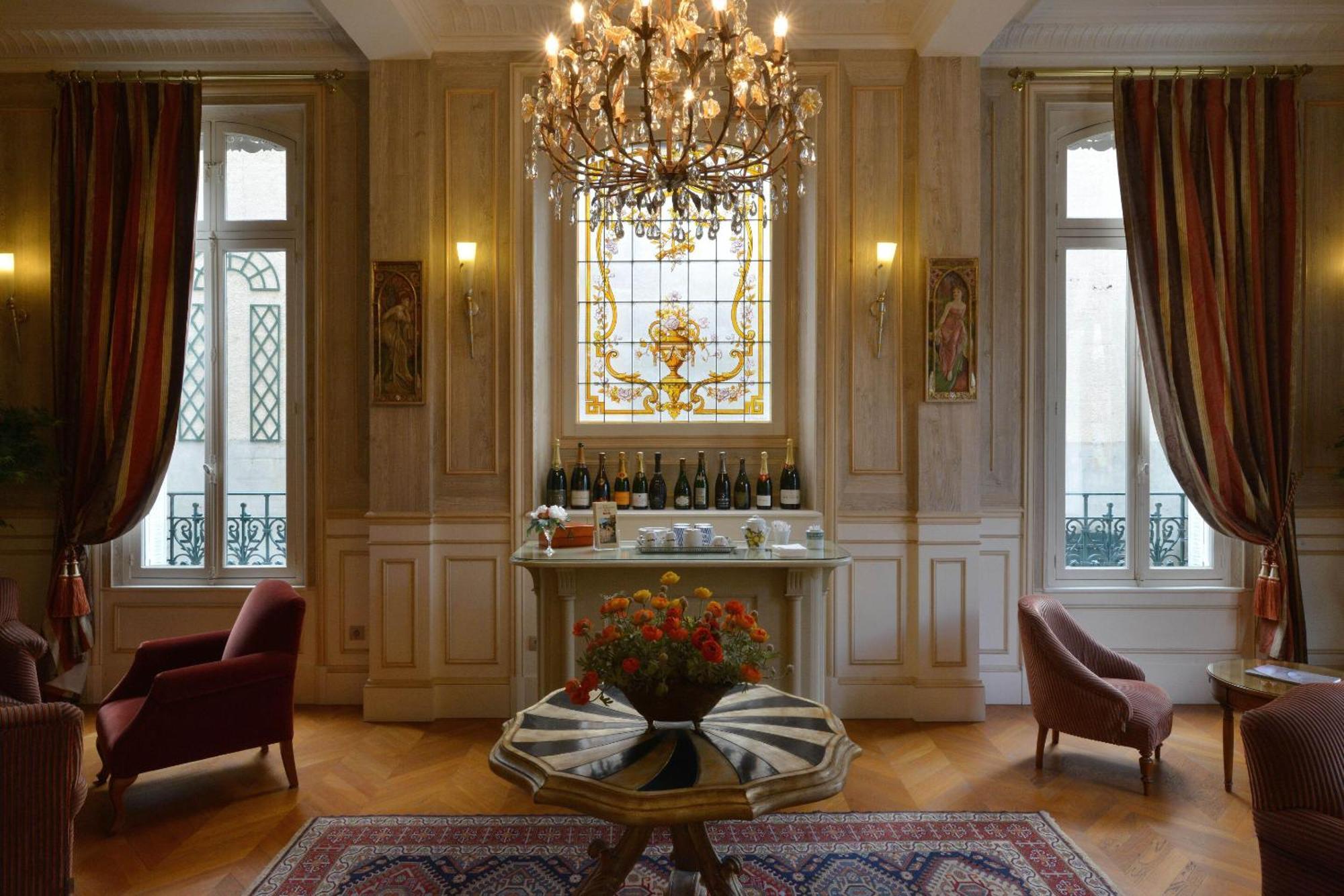 Hotel Castel Jeanson Ay-Champagne Exteriér fotografie