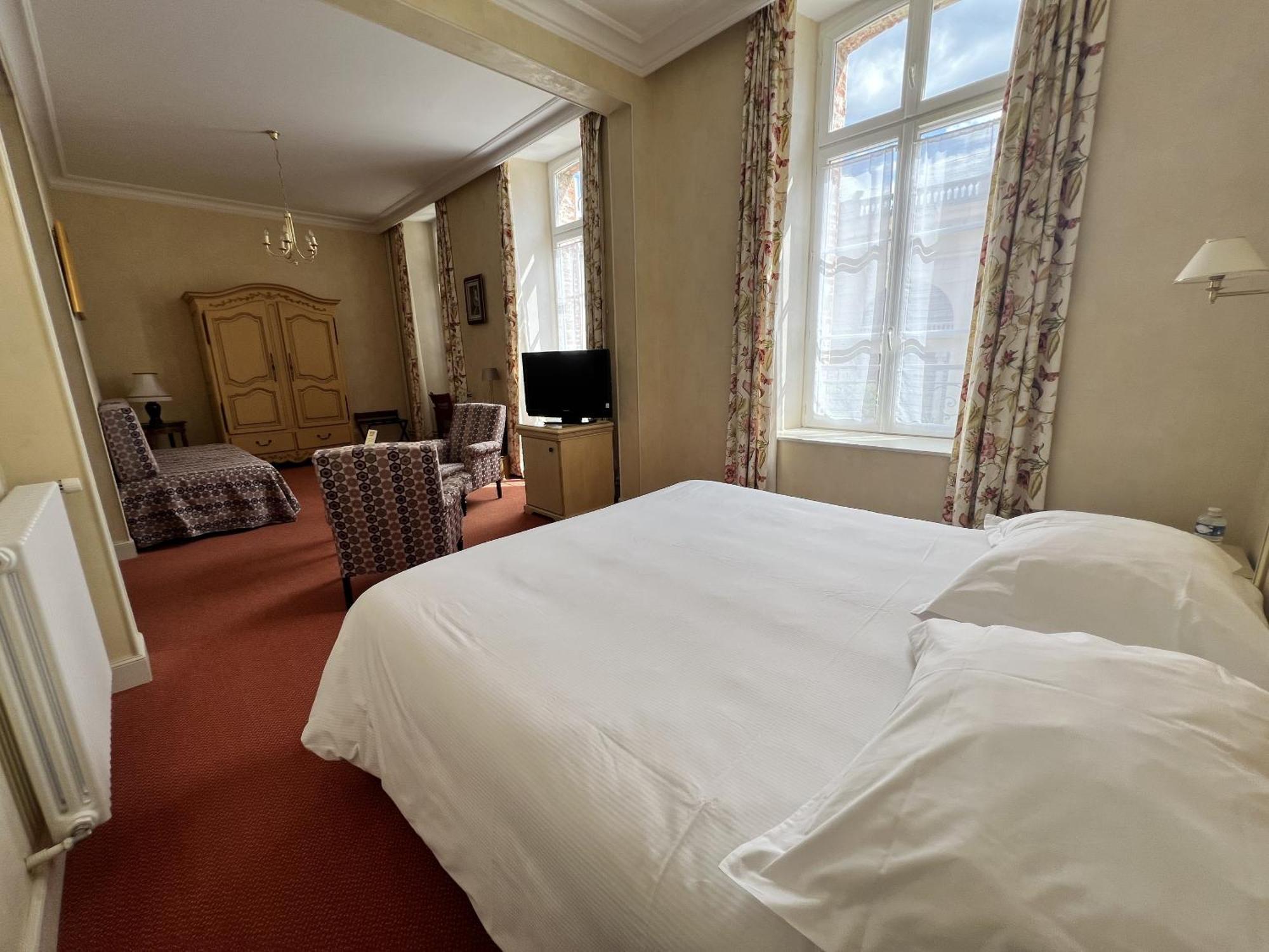Hotel Castel Jeanson Ay-Champagne Pokoj fotografie